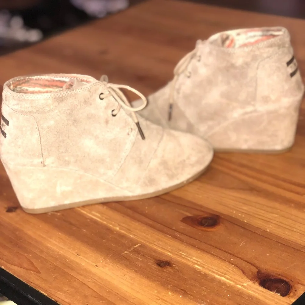 TOMS Wedges - Tan - Picture 5 of 6
